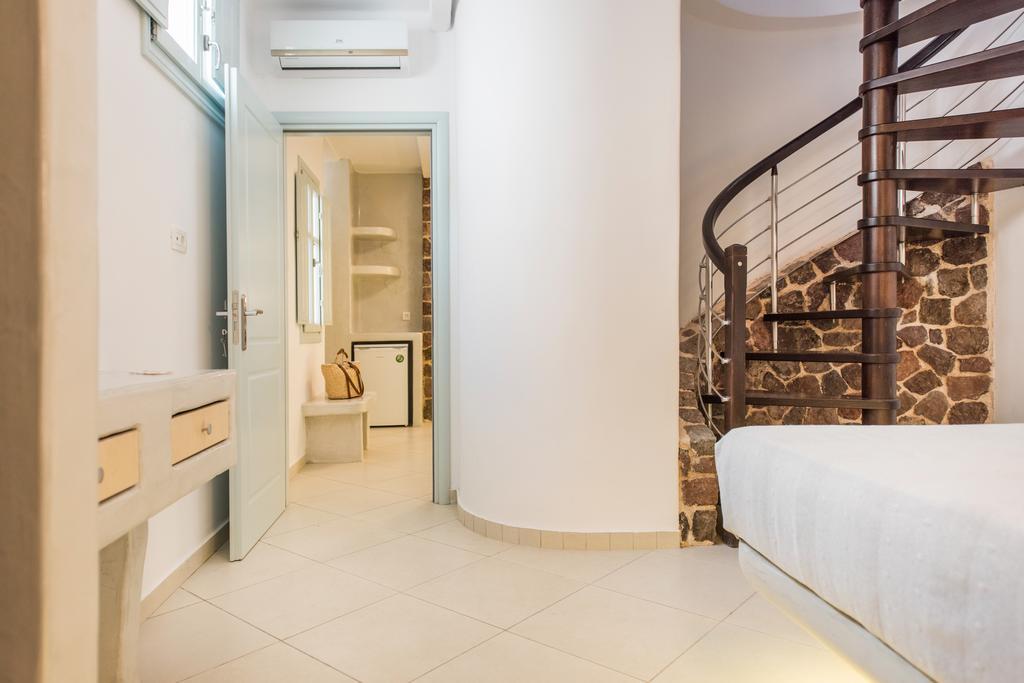 Secret Earth Villas - Santorini Kamári Kültér fotó